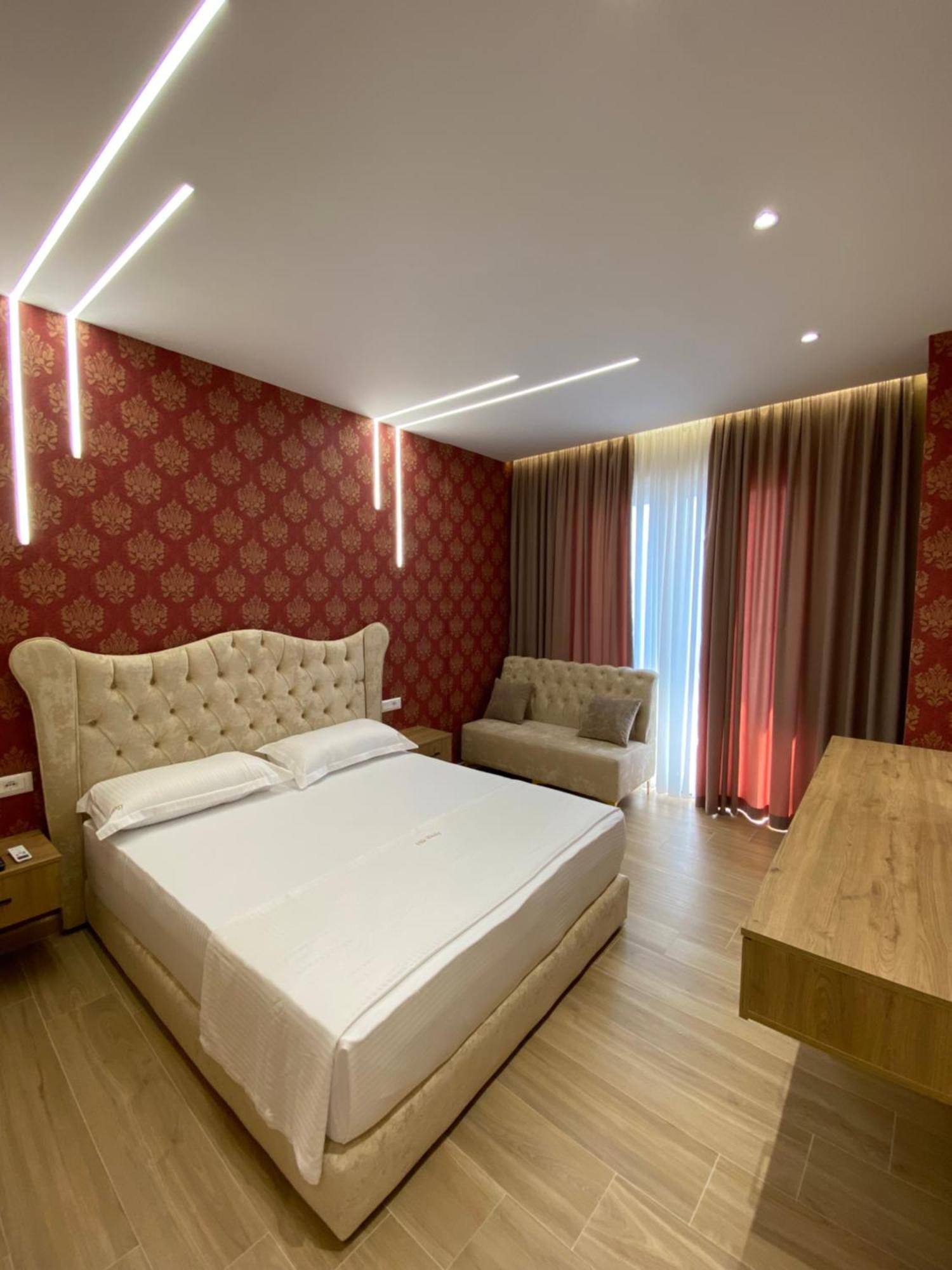 Hotel Vila Dedej Дуррес Экстерьер фото